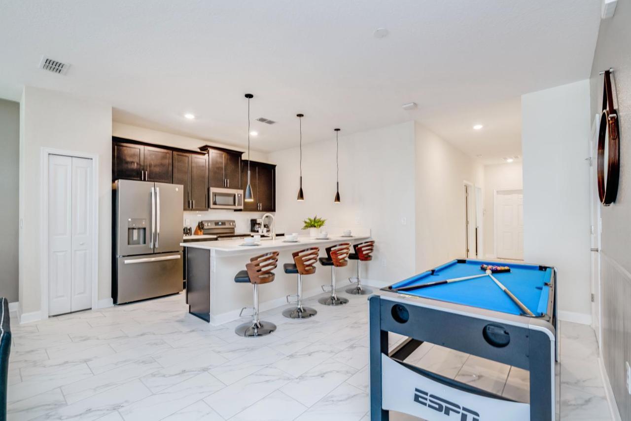 Beautiful Modern Home Wprivate Pool Near Wdw كيسيمي المظهر الخارجي الصورة